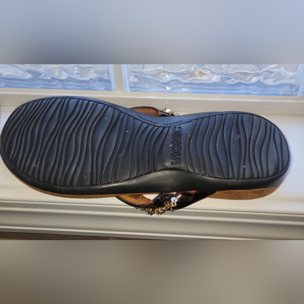 Vionic Sandals Tortoise With Sequins - image 3